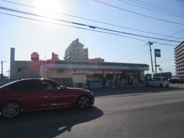 ファミリーマート石和町市部店の画像4
