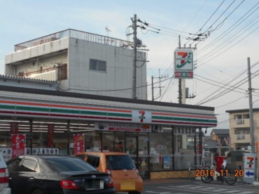 セブンイレブン本庄栄一丁目店の画像1