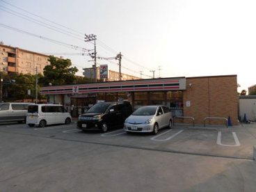 セブン－イレブン富田林久野喜台店の画像1