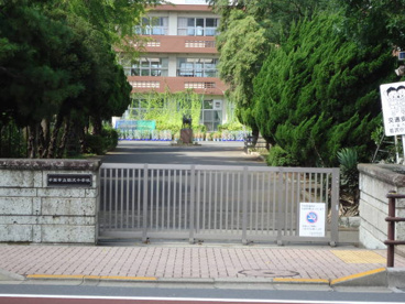 千葉市立 鶴沢小学校の画像1