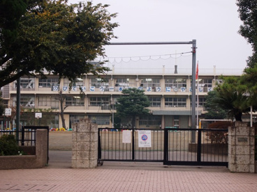 千葉市立 本町小学校の画像1