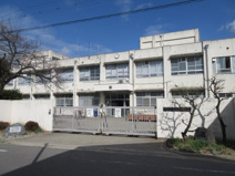 登美丘中学校