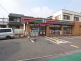 セブンイレブン瓦林町店