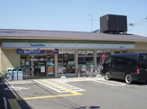 ファミリーマート 西京山田店