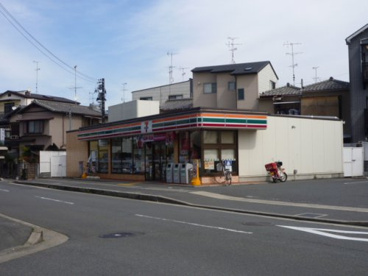 セブン−イレブン京都牛ヶ瀬店の画像1