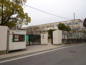 京都市立 広沢小学校の画像1