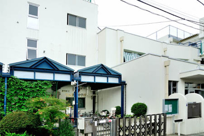 新宿区立余丁町小学校の画像2
