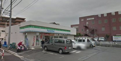 ファミリーマート市川インター店の画像1