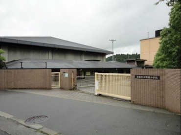 明徳小学校の画像1