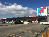 （株）万代 美原店