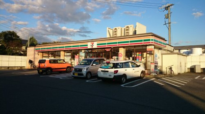 セブン−イレブン豊田市西山町店の画像1