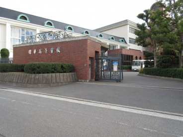 精華高等学校の画像1