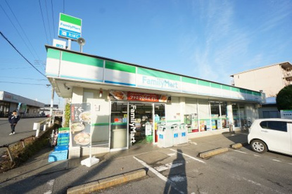 ファミリーマート市原辰巳台西店の画像1