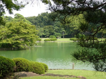 六義園