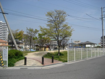 本堅田４丁目公園の画像1