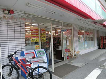 ローソンストア100 市川末広二丁目店の画像1