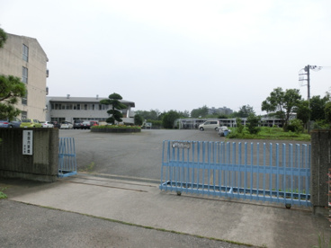 白山中学校の画像2