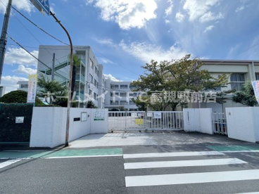 高槻市立冠小学校の画像1