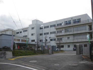 草津市立松原中学校の画像1