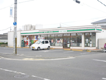 ローソンストア100 泉大津二田町店の画像1