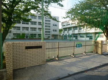 横浜市立　師岡小学校の画像1