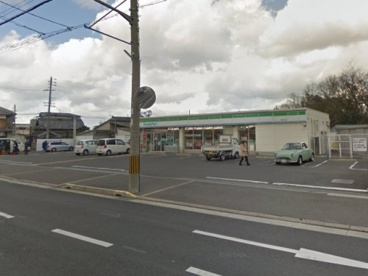 ファミリーマート熊取五門店の画像1