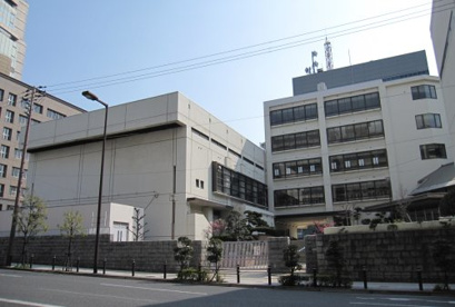 大阪市立東中学校の画像1