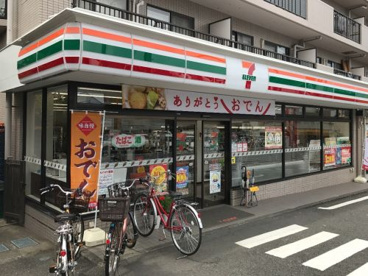 セブンイレブン下高井戸5丁目の画像1