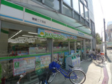 ファミリーマート・豊崎二丁目店