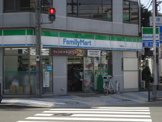 ファミリーマート新梅田店