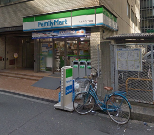 ファミリーマート高麗橋四丁目店の画像1