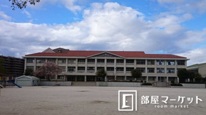 みよし市立三好丘小学校の画像3