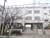 舎人小学校