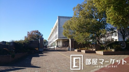 みよし市立中部小学校の画像4