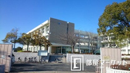 みよし市立三吉小学校の画像3