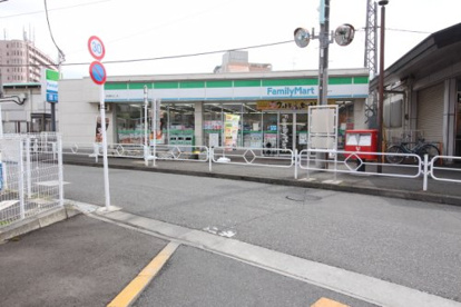 ファミリーマート秋津駅北口店の画像1