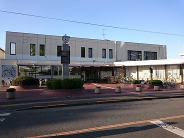 東村山市立中央図書館の画像2