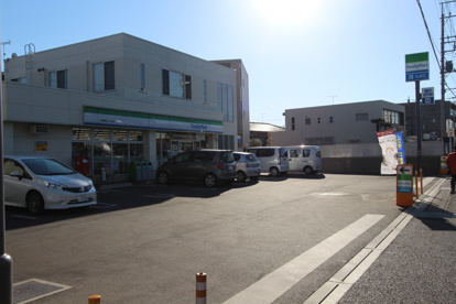 ファミリマート新座野寺二丁目店の画像2