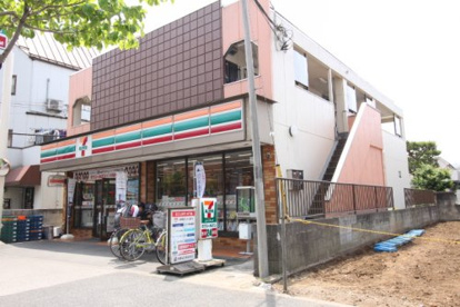 セブンイレブン田無谷戸店の画像1