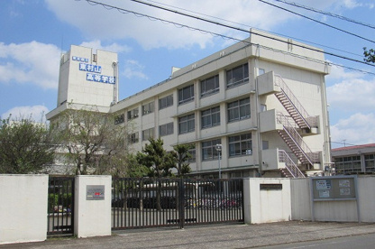 東京都立東村山高等学校の画像1