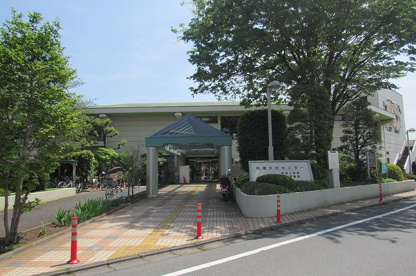 東村山市役所 秋津図書館の画像1