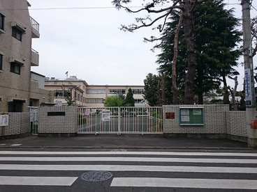 東村山市立 萩山小学校の画像1