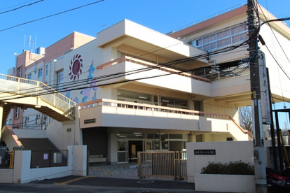 新座市立 八石小学校の画像2