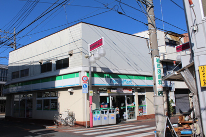 ファミリーマート丸萬清瀬店の画像1