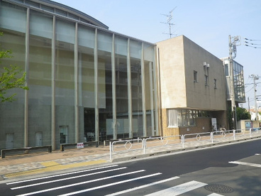 東久留米市役所 ひばりが丘図書館の画像3