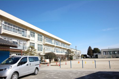里見小学校の画像1