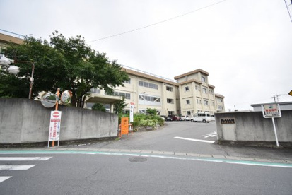 吉井小学校の画像1