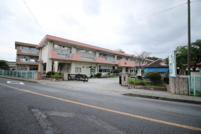 岩鼻小学校の画像1