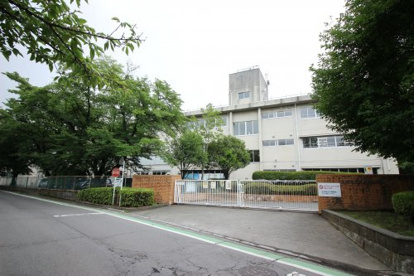 堤ヶ岡小学校の画像1