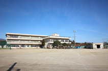 下里見小学校